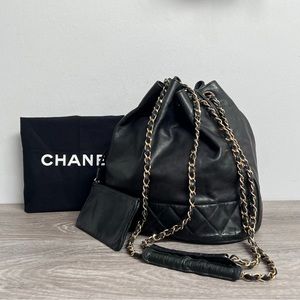*SOLD* Authentic CHANEL Vintage Bucket Bag